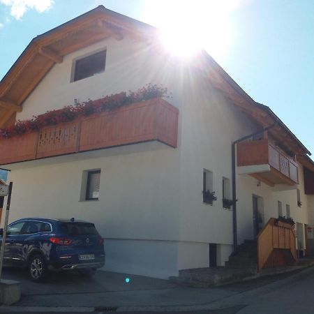 Apartmaji Luka Lägenhet Rateče Exteriör bild