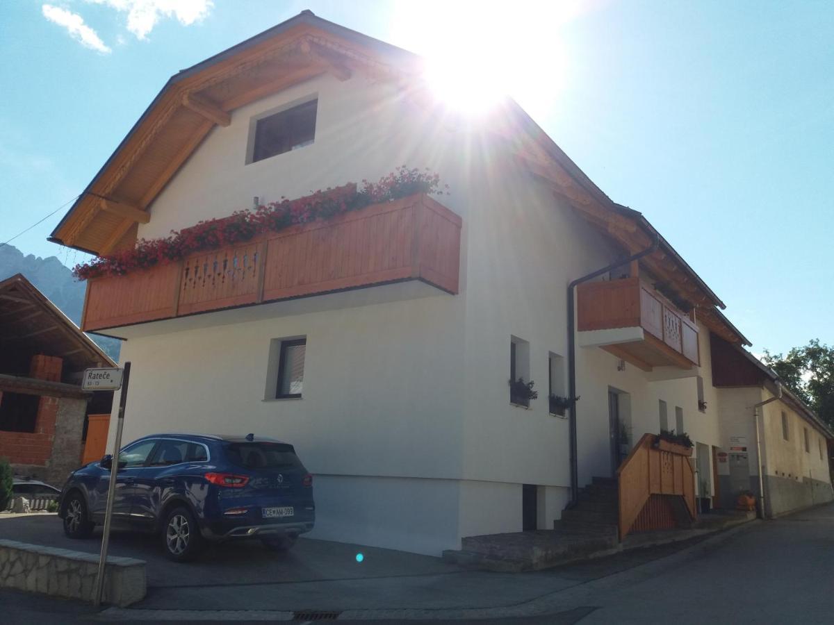 Apartmaji Luka Lägenhet Rateče Exteriör bild